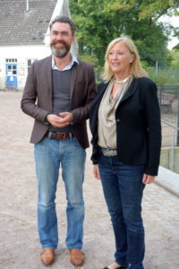 Gespräch in der Bugenhagenschule Blankenese: Schulleiter Hajo Janssen, Bürgerschaftsabgeordnete Anne Krischok (SPD)